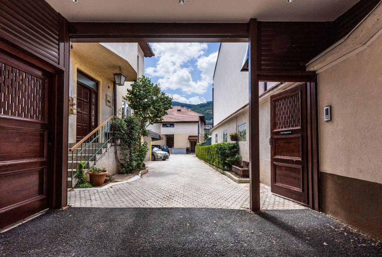 Avlija Garden Gem Apartment Sarajevo Exterior photo