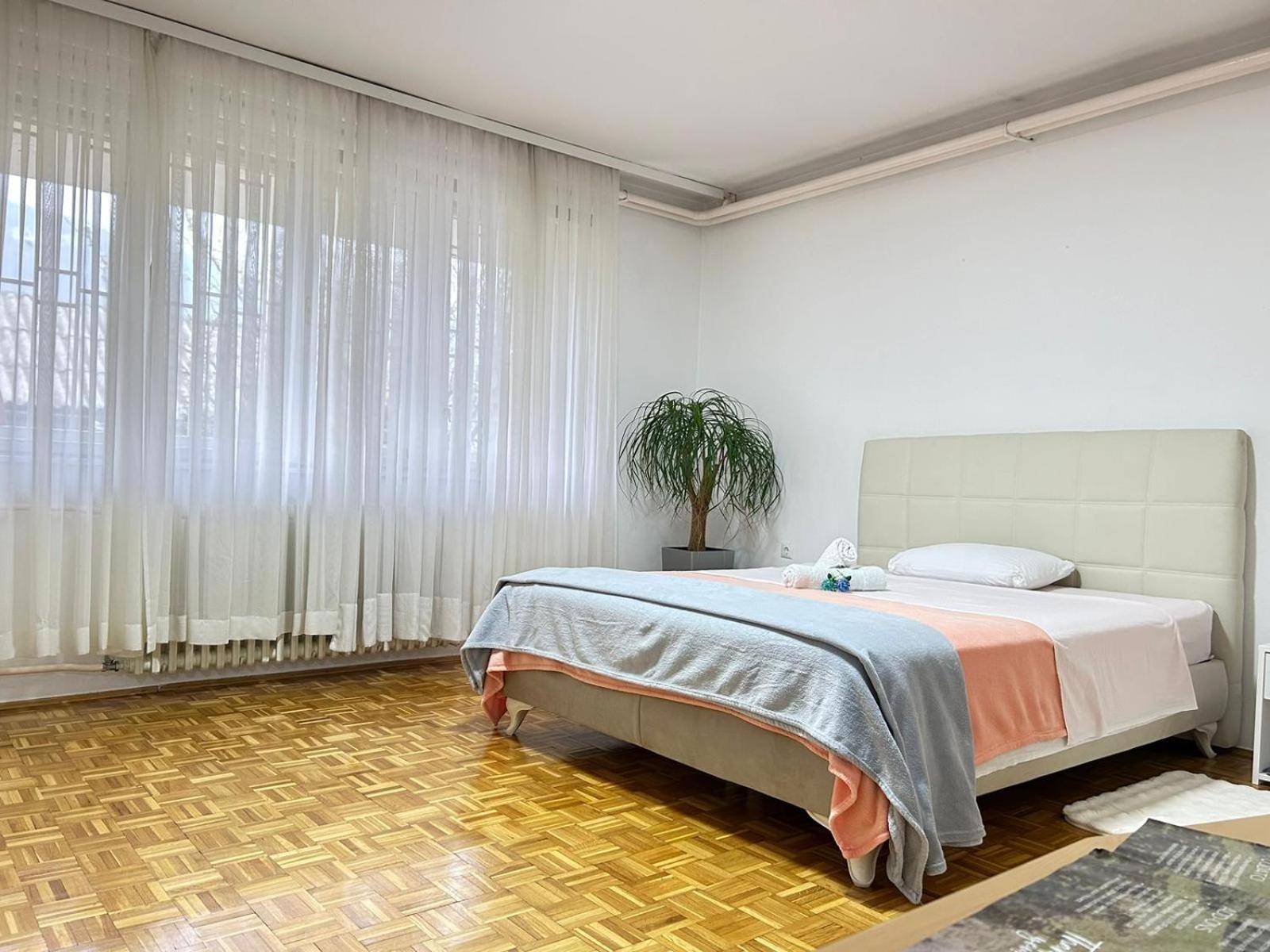 Avlija Garden Gem Apartment Sarajevo Exterior photo